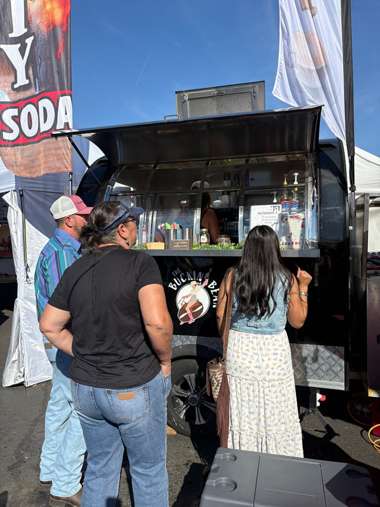 people standing at the Buckin Bean coffee trailer in Pendleton, OR